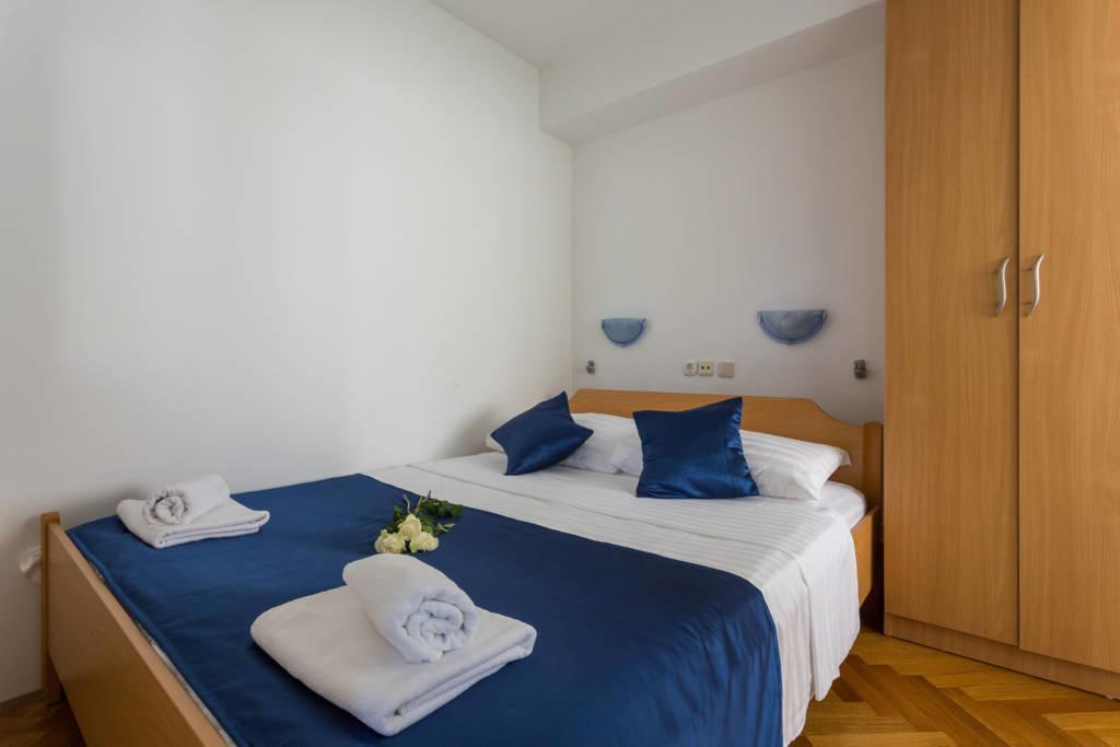Apartment Marina Примоштен Экстерьер фото